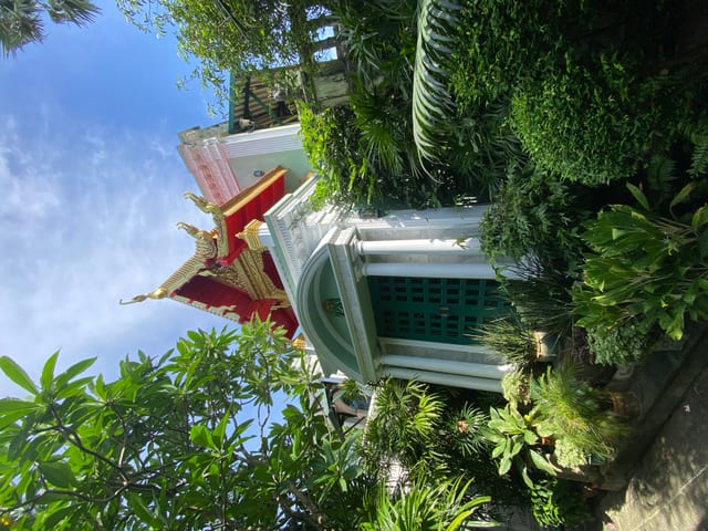 Thai-style pediment on a Western-style house (inspired by Chakri Maha Prasart Throne Hall)